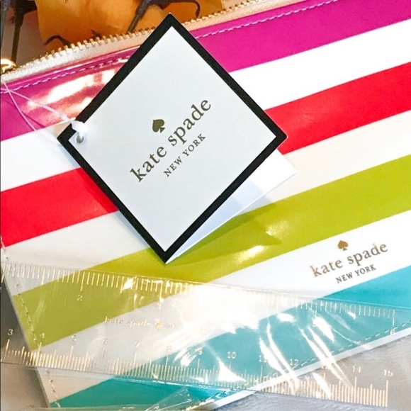NEW. Authentic Kate spade pouch/cosmetic bag - Picture 1 of 6